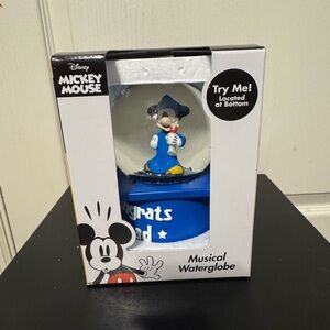 NWT Disney Mickey Mouse "Congrats Grad" Musical Waterglobe. Any year.